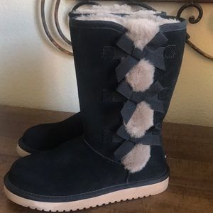 Kookaburra by Uggs boots